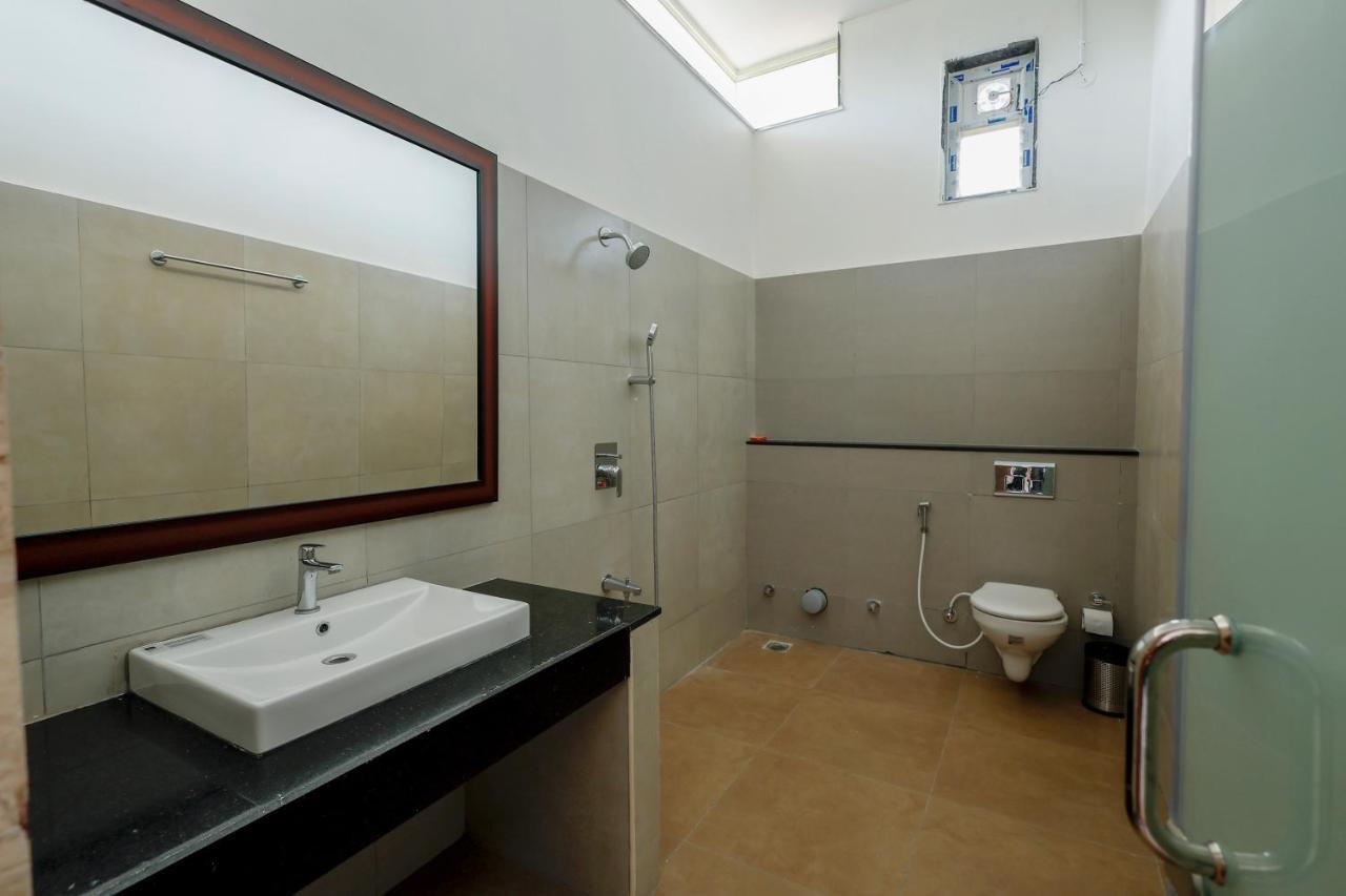 Falcon Suites Whitefield Bangalore Bagian luar foto